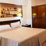 Hotel Reconquista Plaza