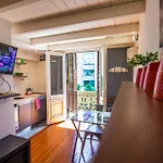 Duplex en centro històrico y turìstico sobre AV. de Mayo