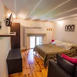 Duplex en centro històrico y turìstico sobre AV. de Mayo