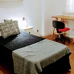 Departamento Mensual 3 Habitaciones Ideal Para Universitarios-Comodo Y Centrico