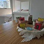 Encantador Y Acogedor Studio Con Balcon En Almagro - Gran Ubicacion