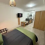 Zafiro Garden - Modern Apartment