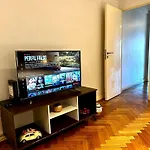 Palermo Park View Apartment