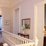 Hotel De La Ville