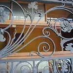 Magandhi Hostel
