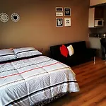 Modern Apartment Rivas - Swimming Pool