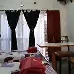 Departamento Centrico Uriburu y Corrientes