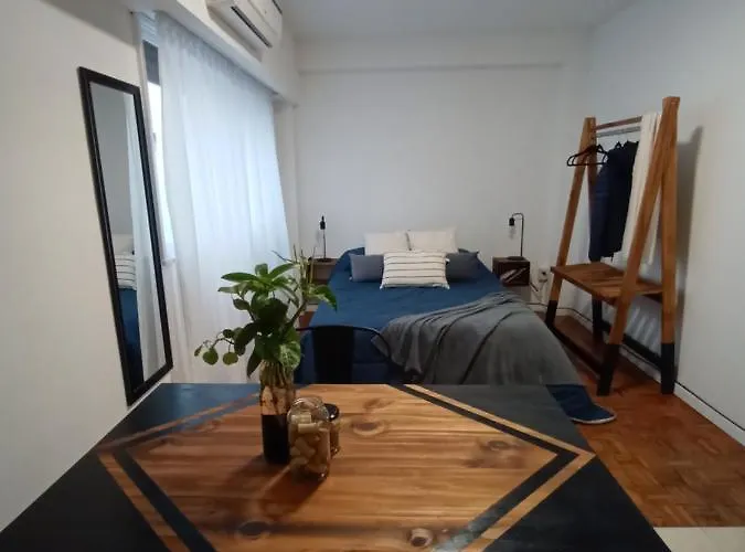 Departamento sobre la avenida 9 de julio