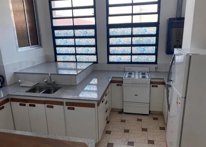 Alojamiento Del Carril Departamento Completo