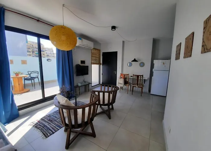 Impecable Ambiente Con Terraza Privada