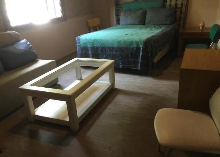 Quiet And Comfortable Room