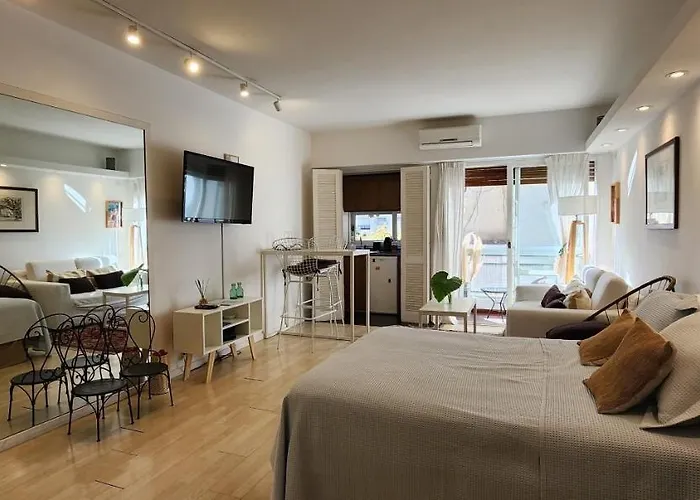 Lovely And Quiet Studio In The Heart Of Recoleta