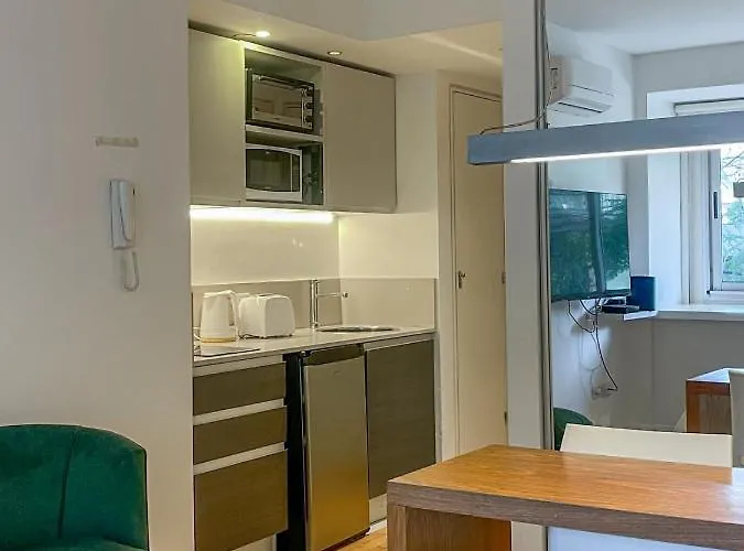 Studio Arce Suite Con Piscina Y Laundry