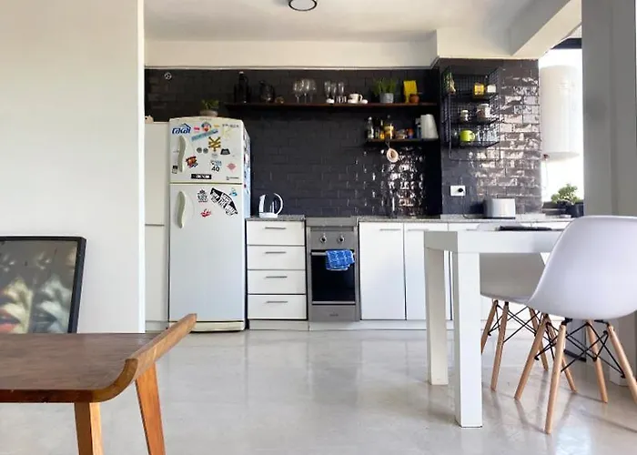Apartamento Lleno De Luz, Acogedor Y Moderno Solo En Dolares