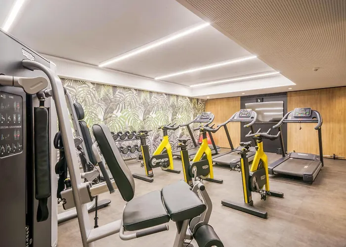 Be Libertador - 3 Lux 9 Pax Lofts 12