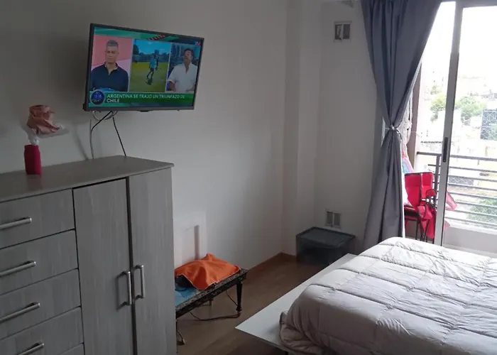 Apartamento En Buenos Aires Equipado Con Balcon Y Terraza