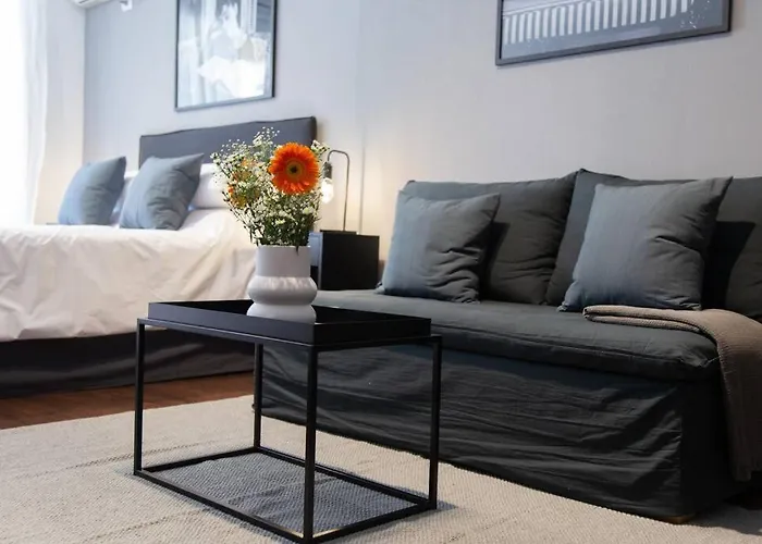 Malvon Beautiful Suite