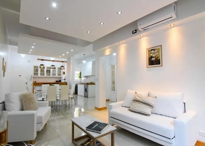 Dpto. En Recoleta: Calido, Proximo Y Confortable