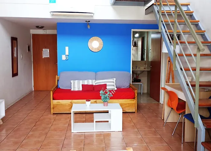 Duplex dos ambientes con terraza propia y parilla