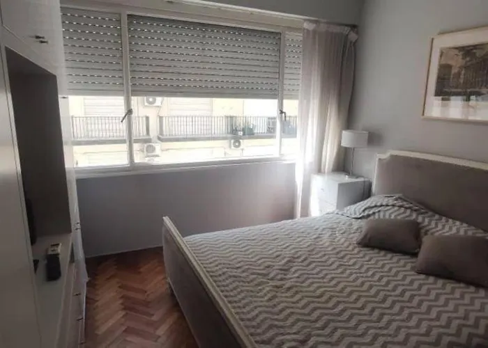 Hermoso Departamento En El Centro De Bs. As.