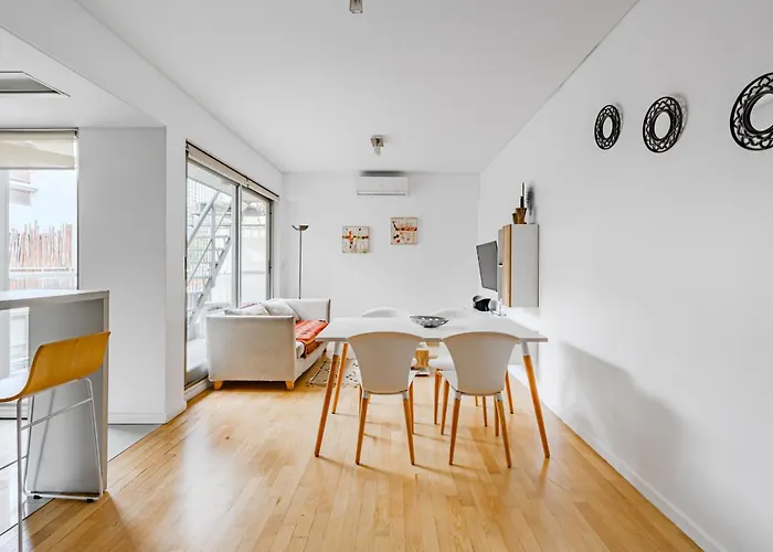 Great Apart With Private Terrace & Chill Out Area.
