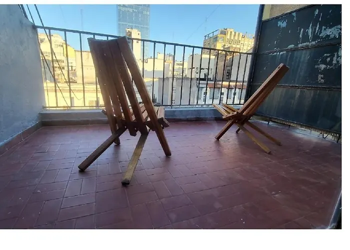 Luminoso Y Calido Con Balcon A La Calle