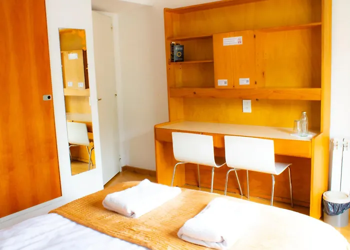 Confortable Habitacion En Flores