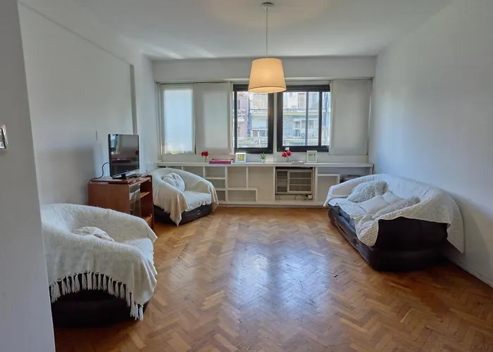 Amplio Departamento 3 Dormitorios En Recoleta, Cerca Del Alto Palermo