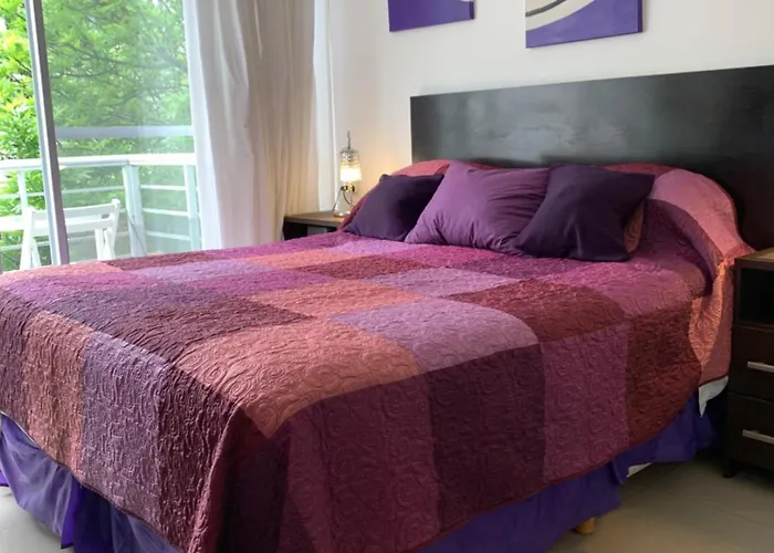 Monumental & Fleni Luxury Flat Whit Pool And Gardens