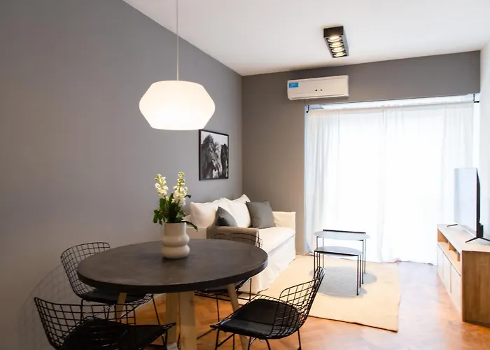 Tilo Stylish Apartment