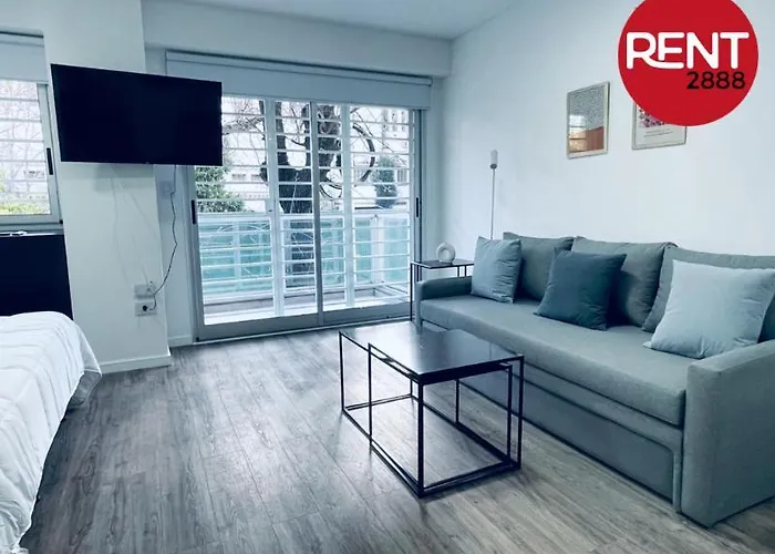 Rent Muniz