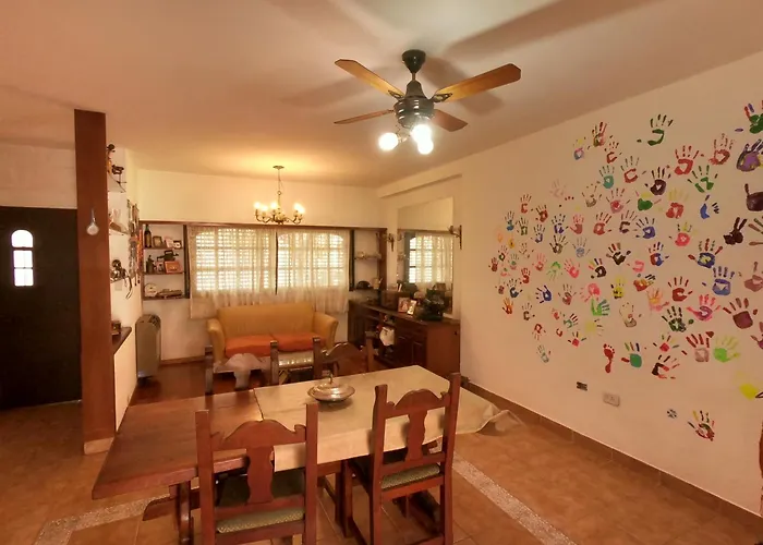 Hostel Ciro