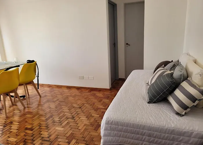Beautiful Apartment In Almagro