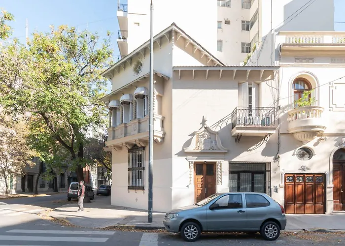 Mansion Paz A 10 Pax Deluxe House Belgrano