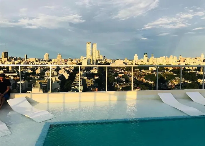 Great Place, Modern & Comfortable. Roof Top. Pool