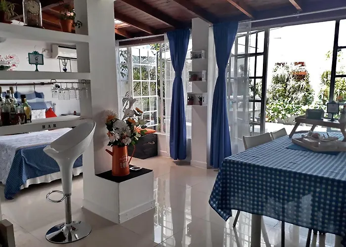 La Casita De Las Superguias