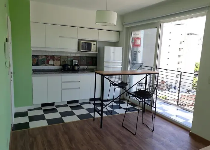 Departamento en San Cristobal (a 15 cuadras de San Telmo)