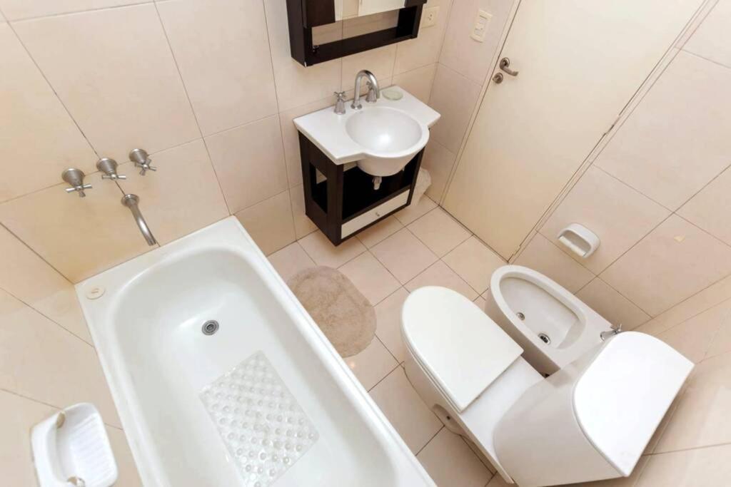 Relaxing One Bedroom In The Heart Of Recoleta * Buenos Aires