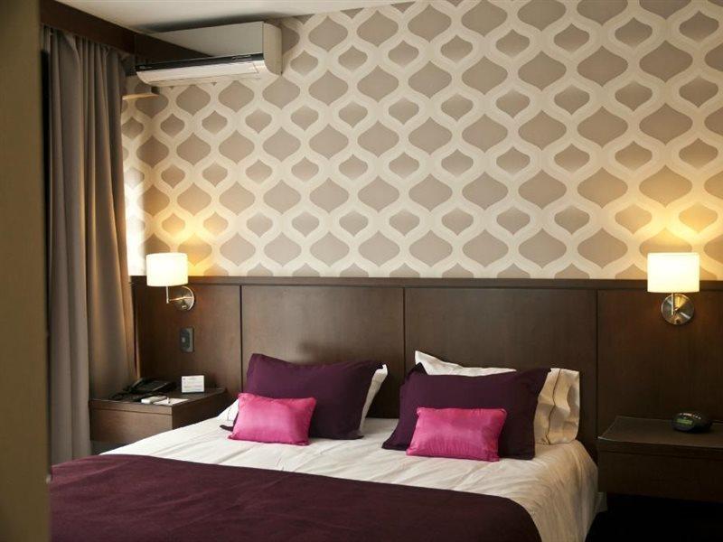 Hotel Ian