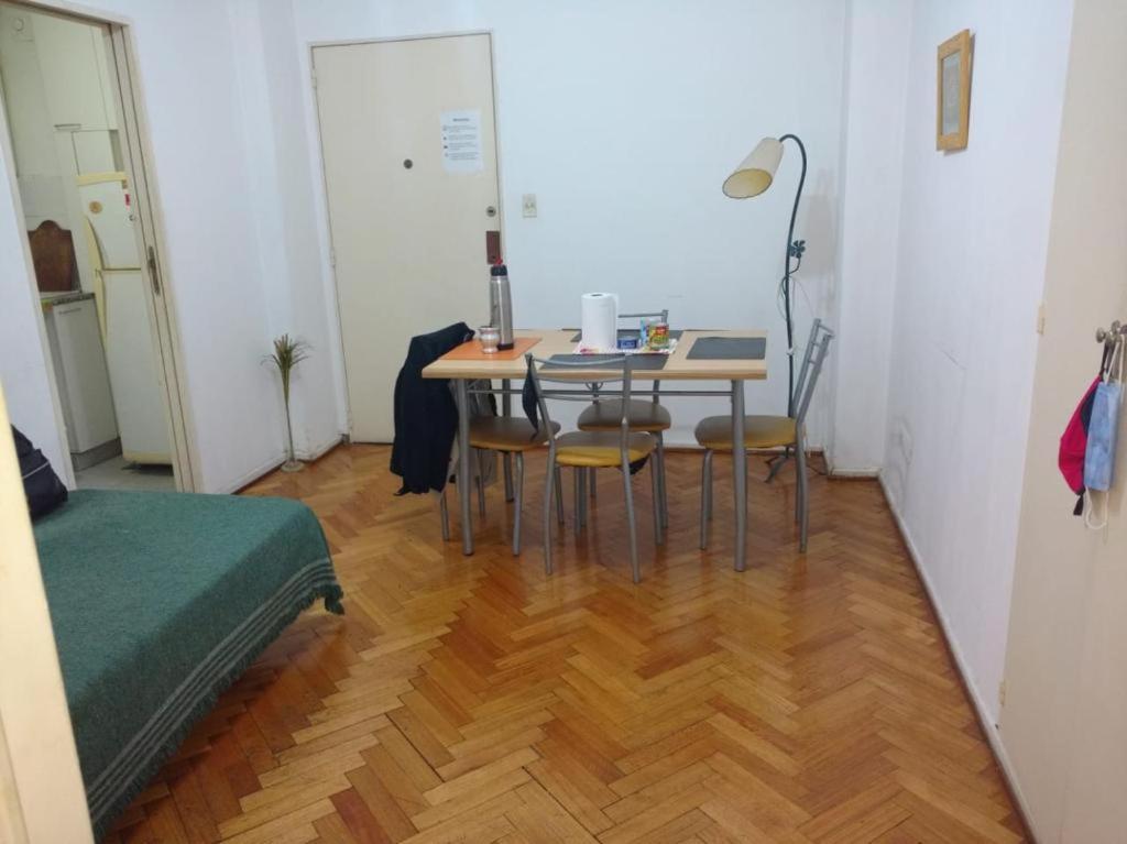 Apartamento Económico 2 Ambientes En Recoleta 3 Personas *