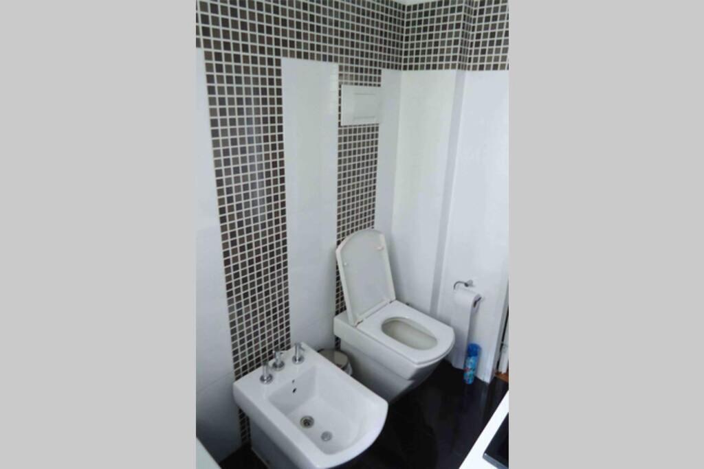 Apartamento Best Location In Caballito, Buenos Aires, 80 M2
