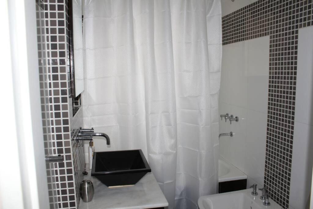 Best Location In Caballito, Buenos Aires, 80 M2 Apartamento *