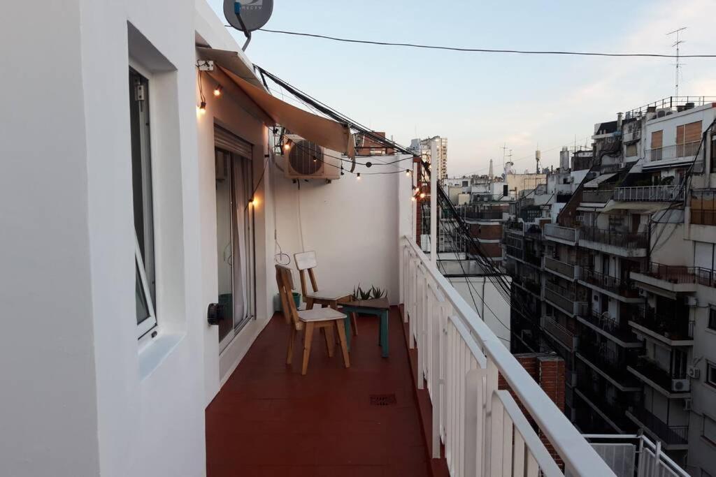 Monoambiente, Balcon Terraza, Sol Y Luz, Pleno Recoleta Apartamento