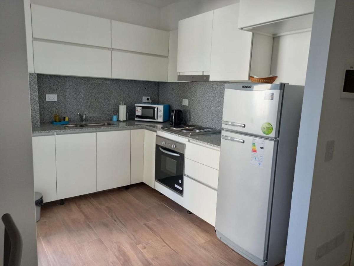 Departamento A Cuadras Del Hospital Italiano * Buenos Aires