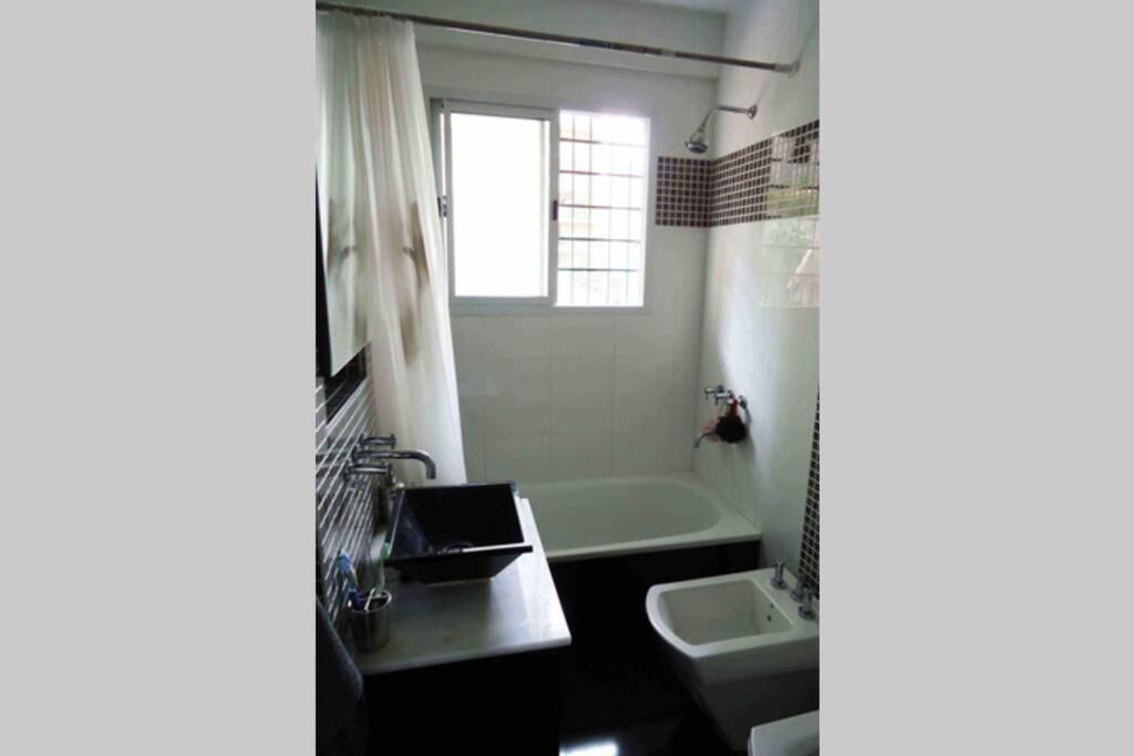 Best Location In Caballito, Buenos Aires, 80 M2 *