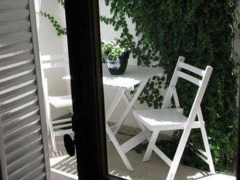 Simple & Charming 3*