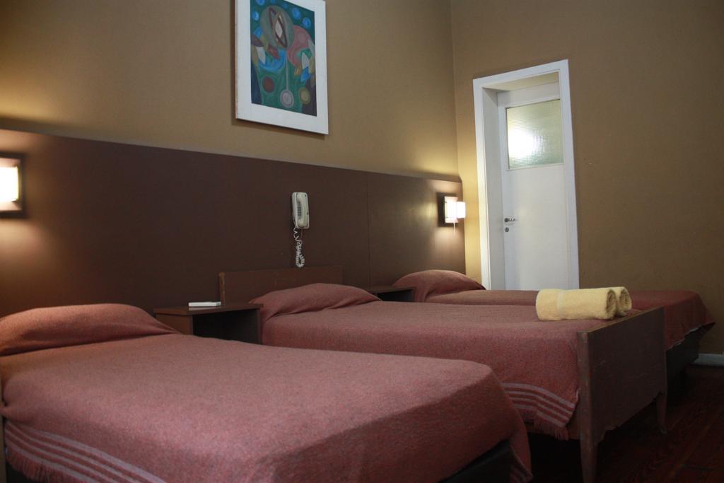 Hostal Ritz & Ba