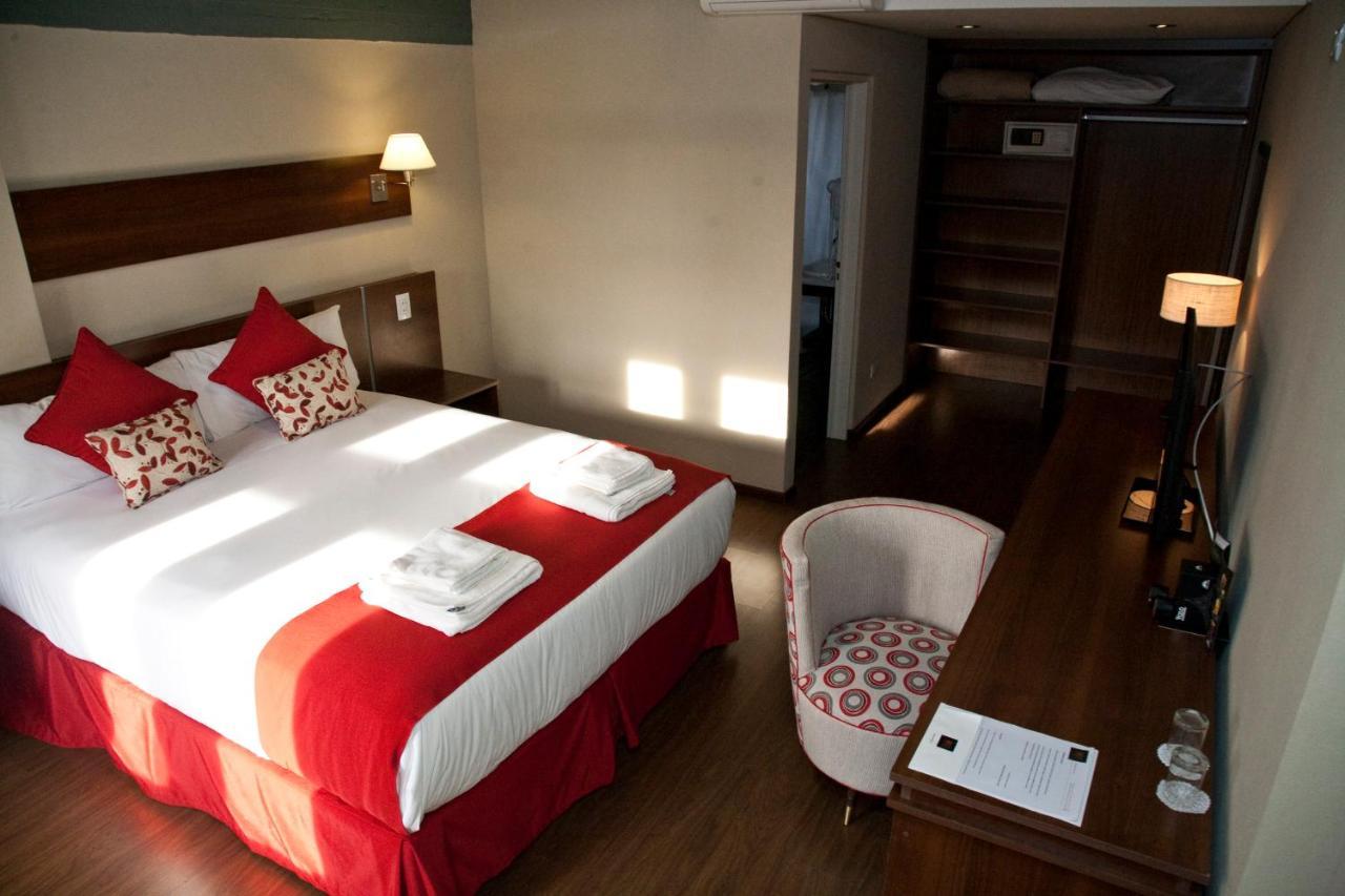 Hotel First Palermo