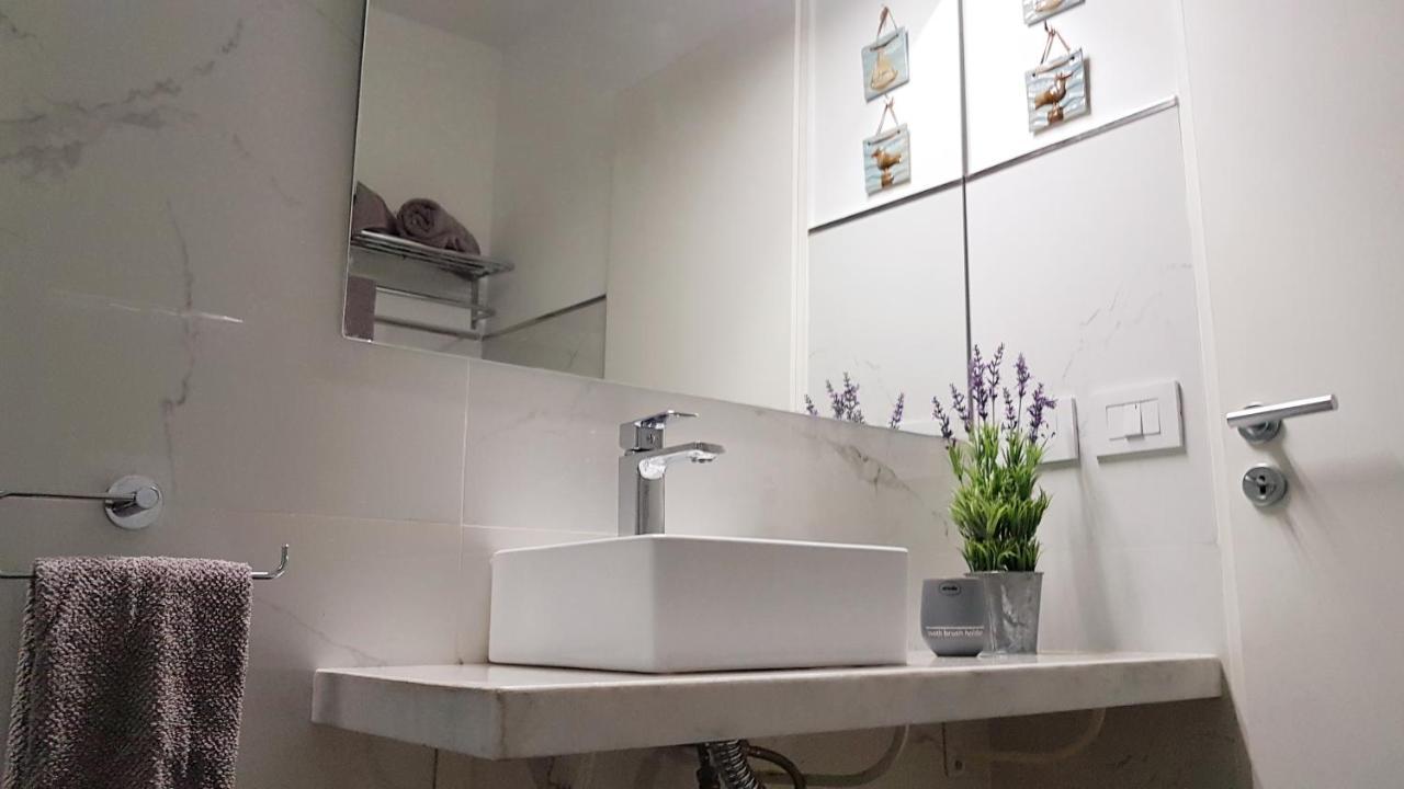 Apartamento Porteño Style Galerias Pacifico Ciudad Autónoma de Buenos Aires