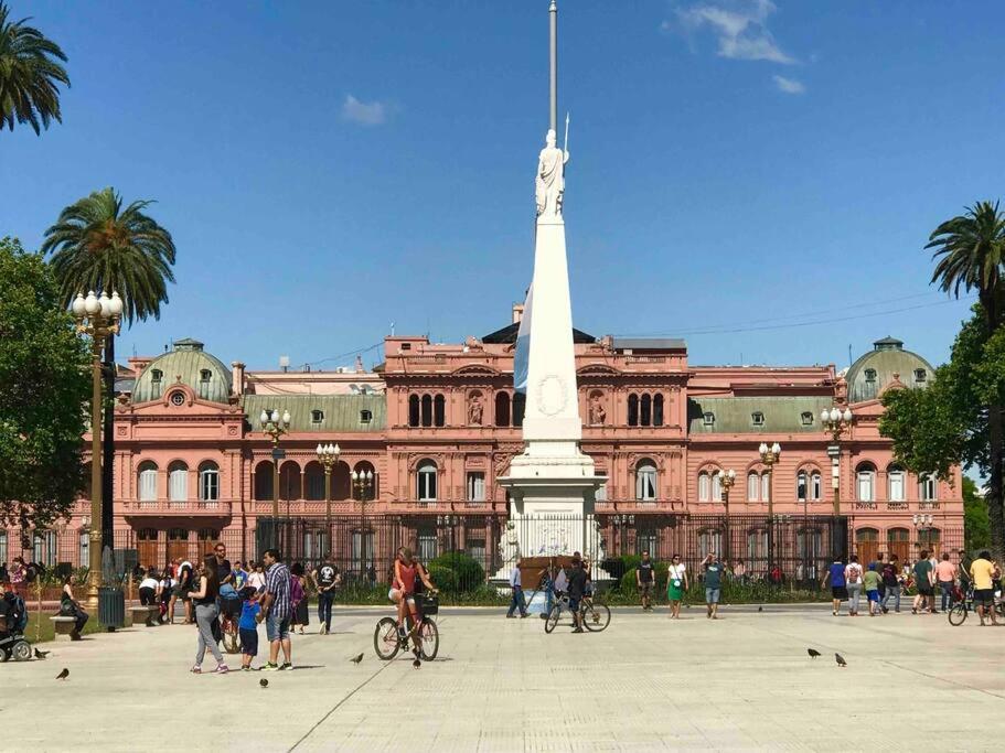 Dome Over Corrientes Avenue